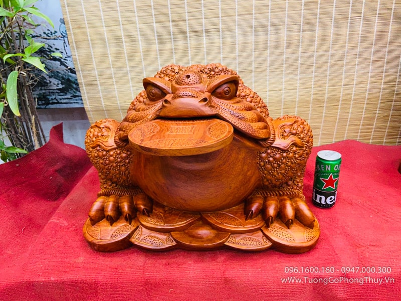 Cóc Thiềm Thừ: Bí Quyết Chiêu Tài Lộc & Bài Trí Chuẩn Phong Thủy