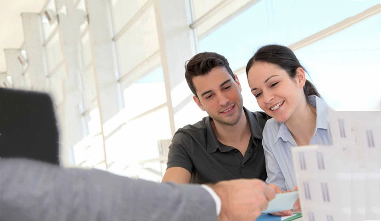 Cho Người Nước Ngoài Thuê Nhà Tại Việt Nam: Điều Kiện và Thủ Tục Chi Tiết 2024