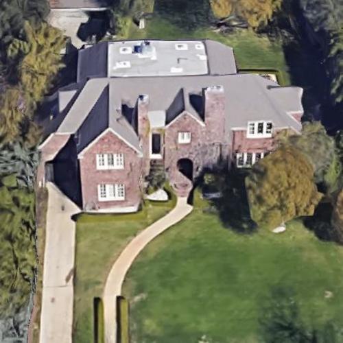 Khám Phá Ngôi Nhà Của Biên Kịch ‘Avengers: Endgame’ – Christopher Markus