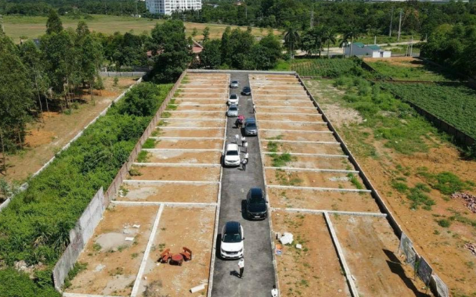 Phân Lô Bán Nền Trái Phép: Thực Trạng và Kiến Nghị từ HoREA