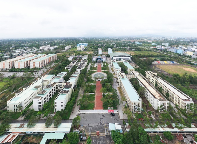 Quy hoạch treo Làng Đại học Đà Nẵng: Nỗi đau kéo dài và lối thoát nào?