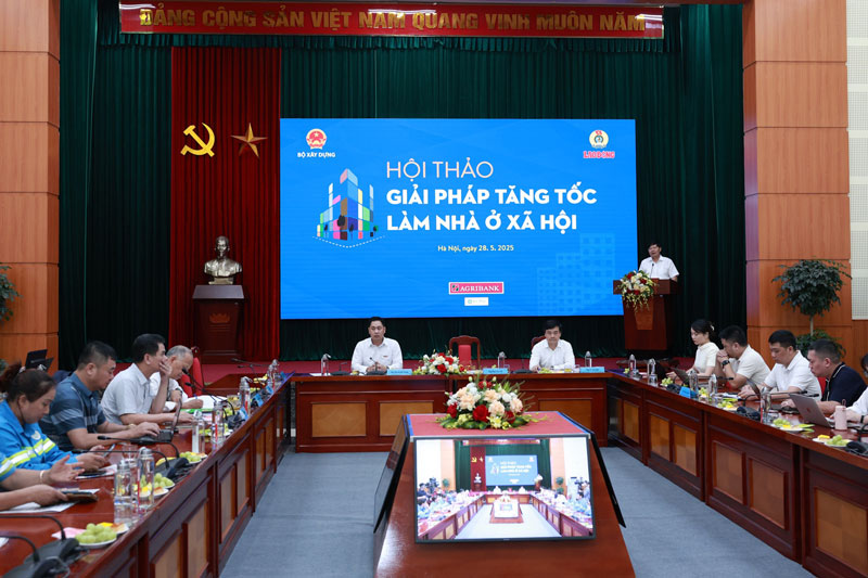 Nhà ở cho công nhân khu công nghiệp: Giải pháp từ hội thảo Báo Pháp Luật