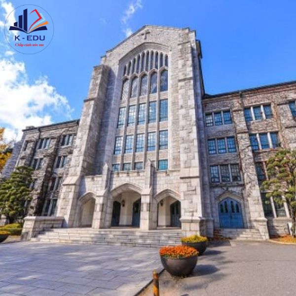 Đại học Nữ sinh Ewha: Kiến trúc độc đáo và điểm đến du lịch hấp dẫn