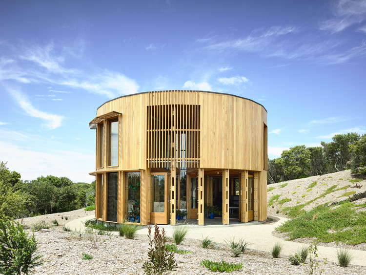 St Andrew Beach House: Ngôi nhà tròn độc đáo hòa mình vào thiên nhiên