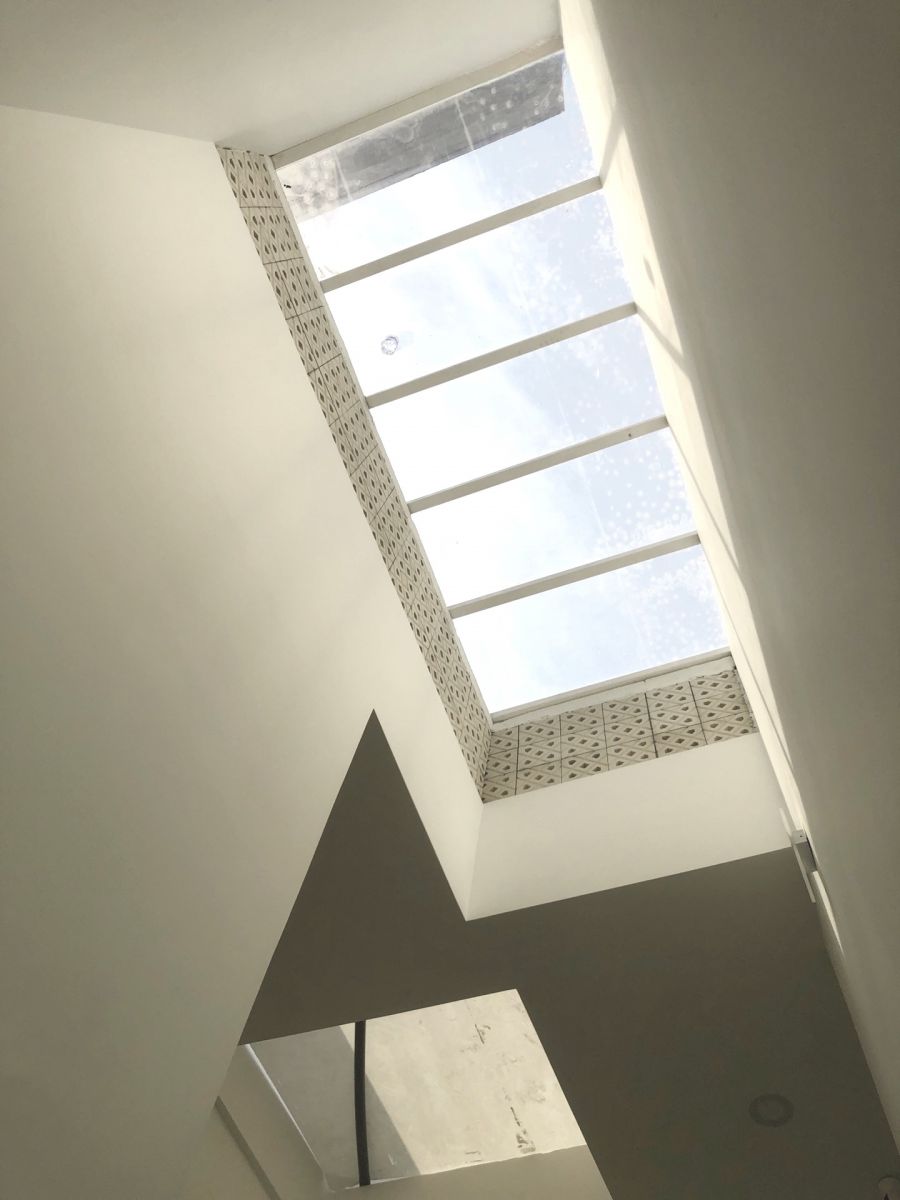 Bí quyết thiết kế giếng trời: Tối ưu ánh sáng và thông gió cho ngôi nhà